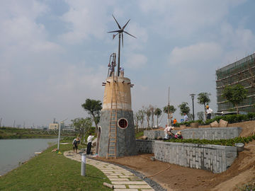 Китай Профессиональный солнечный ветрогенератор с соединенной сети электропередач легкой, хорошейся обратной связи завод